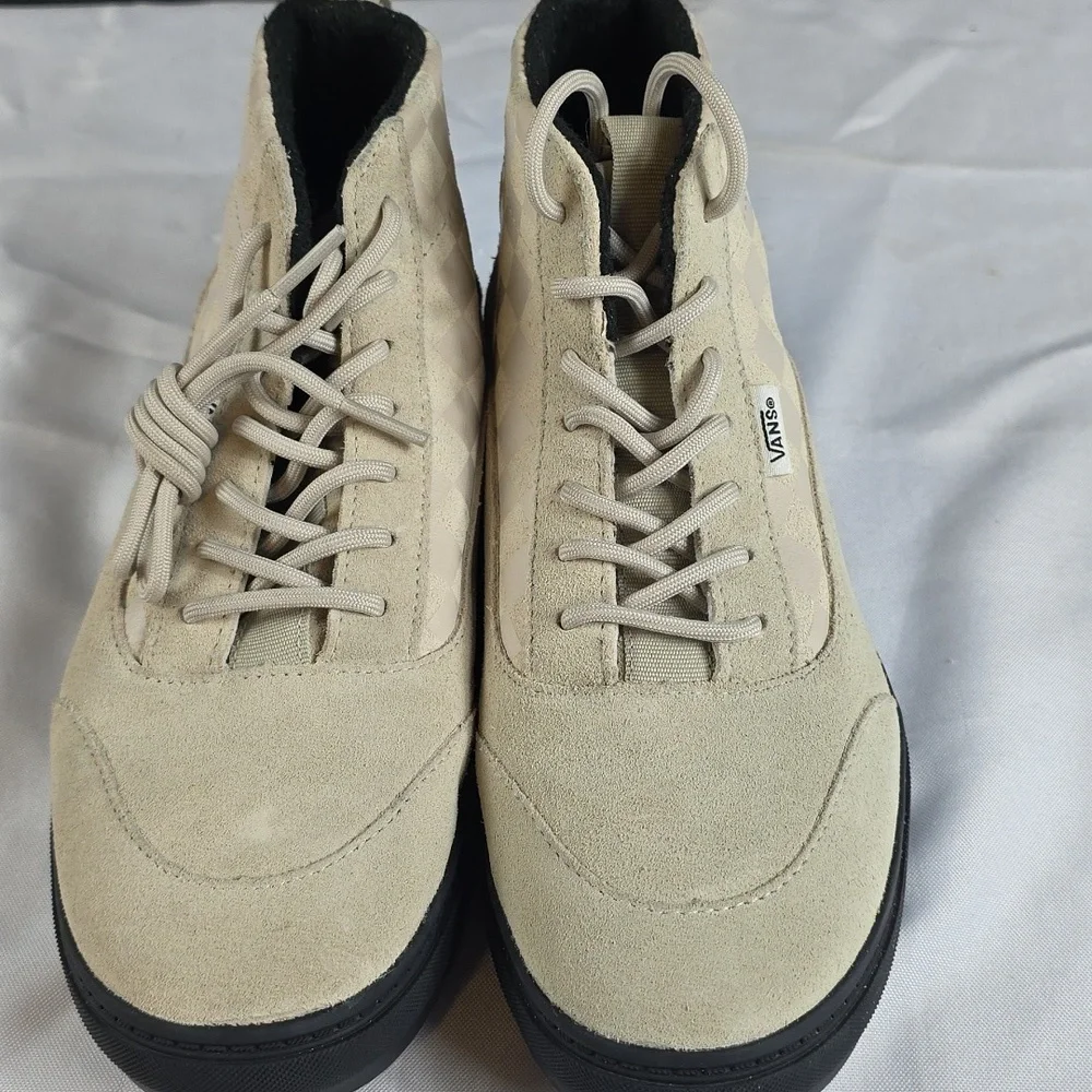 Vans Ultra Cush‎ MTE Cold Weather Sneakers HighTops Tan Suede Checkered Sz 4.5